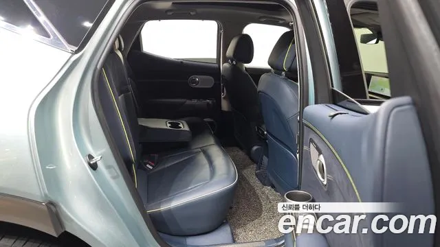 Genesis GV60 — Фото автомобиля 12