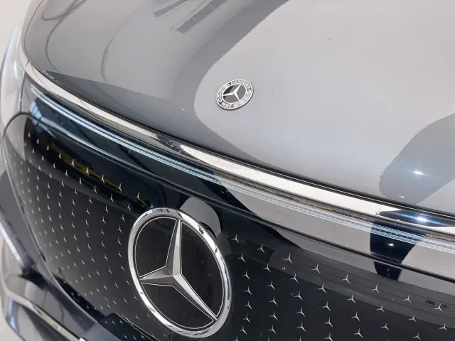 Mercedes-Benz EQS SUV — Фото автомобиля 2