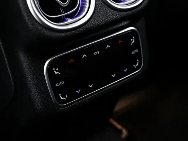 Mercedes-Benz GLC-Class — Фото автомобиля 16