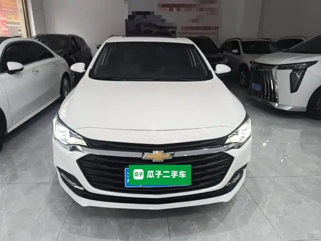 Chevrolet Monza — Фото автомобиля 2