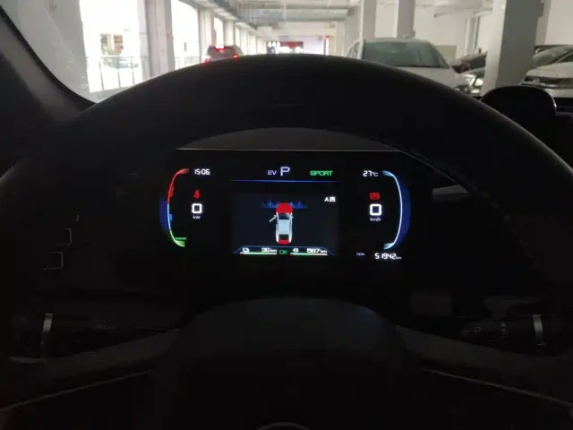 BYD Qin PLUS — Фото автомобиля 7