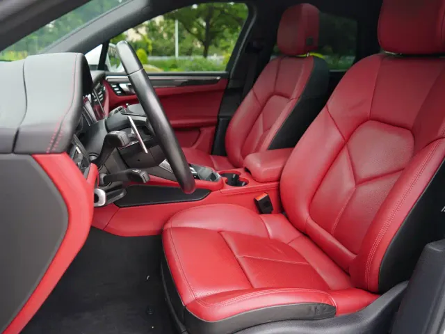Porsche Macan — Фото автомобиля 6