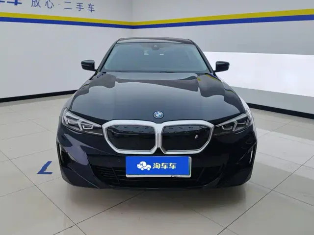 BMW i3 — Фото автомобиля 2