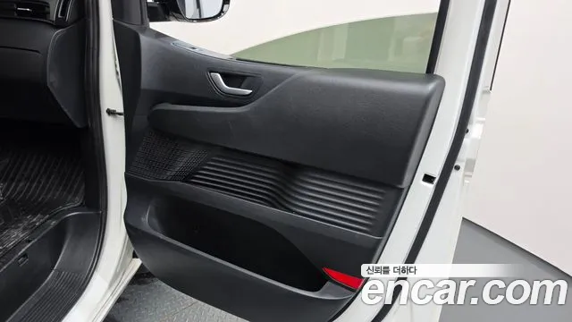 Hyundai Staria — Фото автомобиля 14