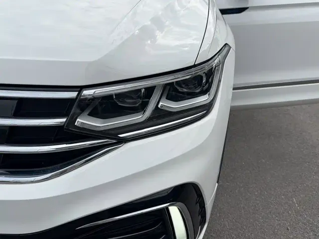 Volkswagen Tiguan L PHEV — Фото автомобиля 2