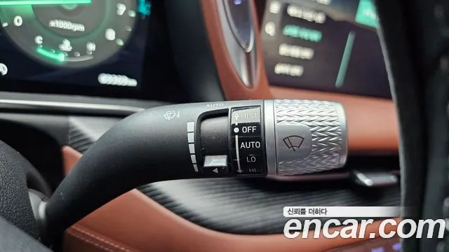 Genesis G90 Бензин 3.5 турбо AWD — Фото автомобиля 22
