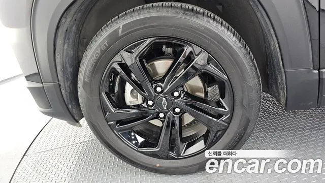 ChevroletGMDaewoo Trailblazer Trailblazer 1.3 турбо 4WD — Фото автомобиля 5