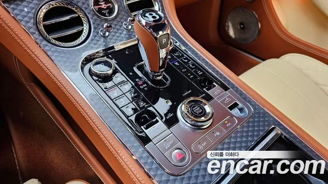 Bentley Continental — Фото автомобиля 9