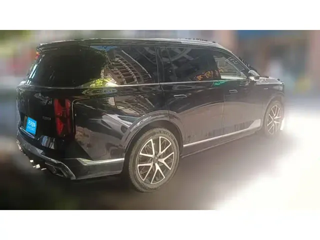 GAC Trumpchi ES9 — Фото автомобиля 2