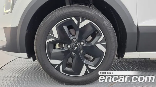 Kia Niro New — Фото автомобиля 5