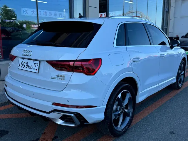 Audi Q3 — Фото автомобиля 5