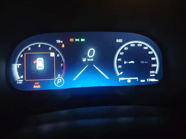 Toyota RAV4 — Фото автомобиля 14