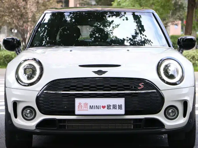 MINI Clubman — Фото автомобиля 2
