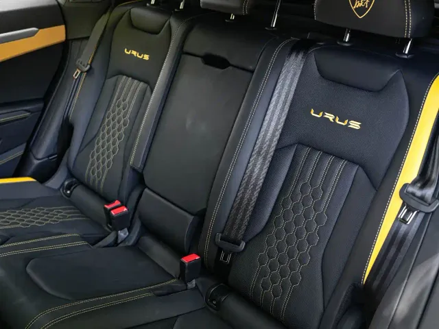 Lamborghini Urus — Фото автомобиля 13