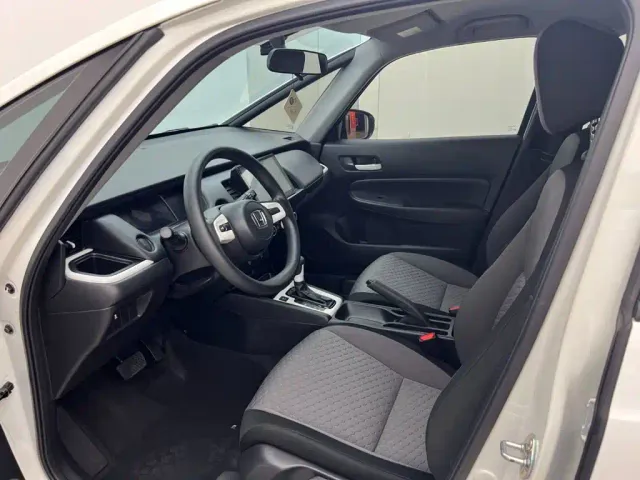 Honda Fit — Фото автомобиля 9
