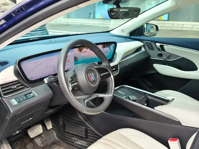 Buick LaCrosse — Фото автомобиля 5