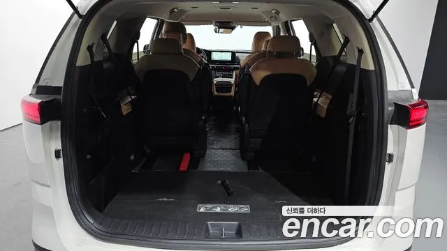 Kia Canival Carnival 4 поколение 9 мест Prestige — Фото автомобиля 20