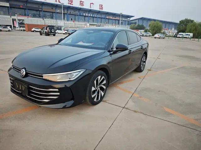 Фотография автомобиля — Volkswagen Passat