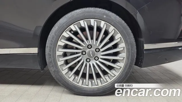 Genesis G80 RG3 — Фото автомобиля 6