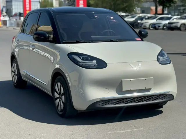 Wuling Bingo — Фото автомобиля 3