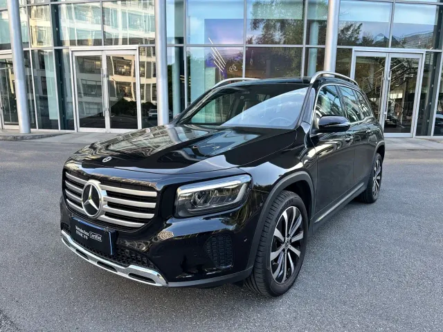 Фотография автомобиля — Mercedes-Benz GLB-Class