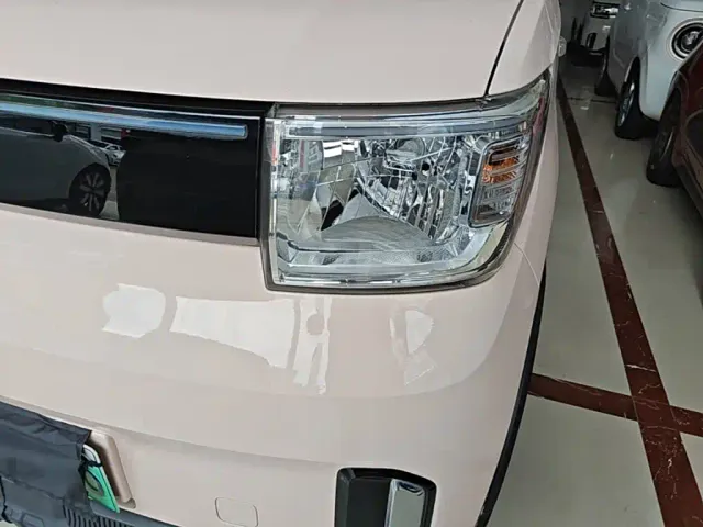 Wuling Hongguang Mini EV — Фото автомобиля 17