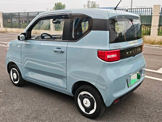 Wuling Hongguang Mini EV — Фото автомобиля 6