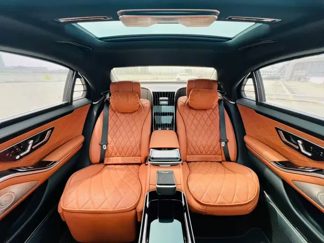 Mercedes-Benz S-Class — Фото автомобиля 11