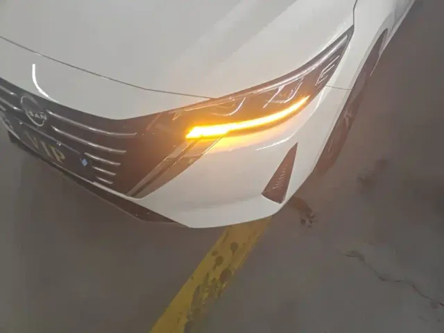Nissan Sylphy — Фото автомобиля 23