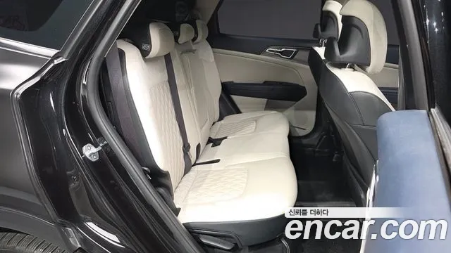 Kia Sportage Sportage 5-е поколение Бензин 1.6 Turbo 4WD — Фото автомобиля 12