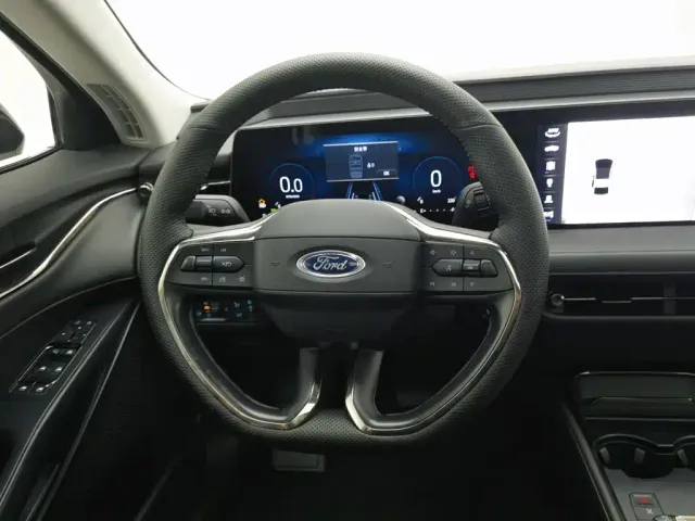 Ford Mondeo — Фото автомобиля 11