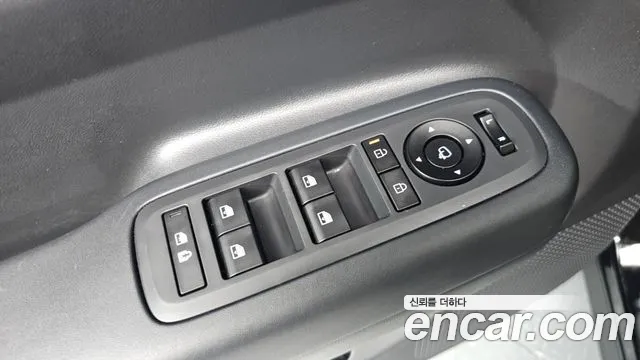 Hyundai Santafe — Фото автомобиля 29