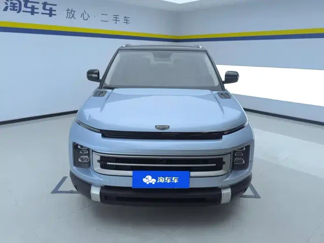 Geely ICON — Фото автомобиля 2