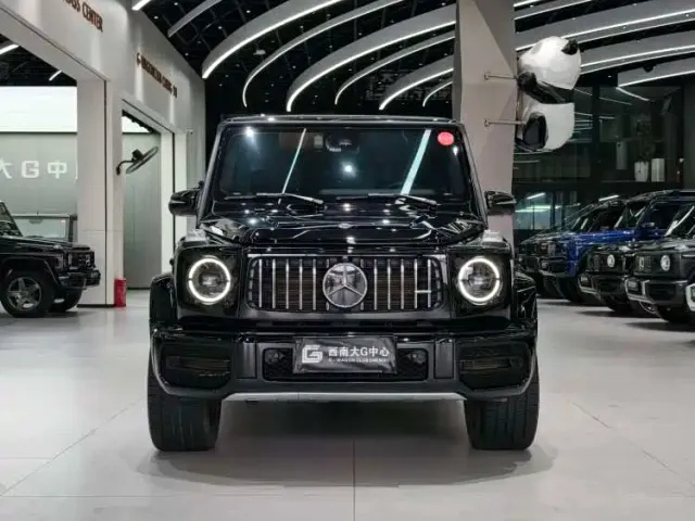 Mercedes-Benz G-Class — Фото автомобиля 2