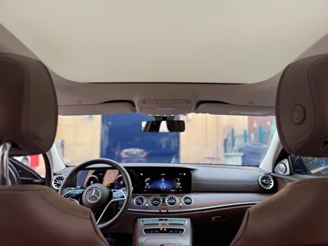 Mercedes-Benz E-Class — Фото автомобиля 10