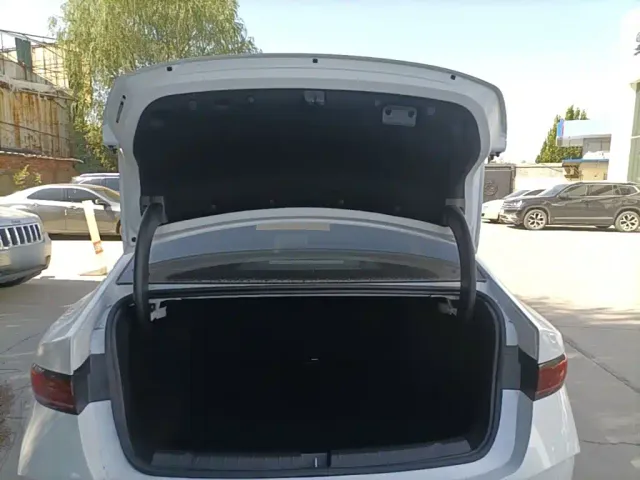 BYD Qin PLUS — Фото автомобиля 18
