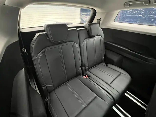 Wuling Victory — Фото автомобиля 16