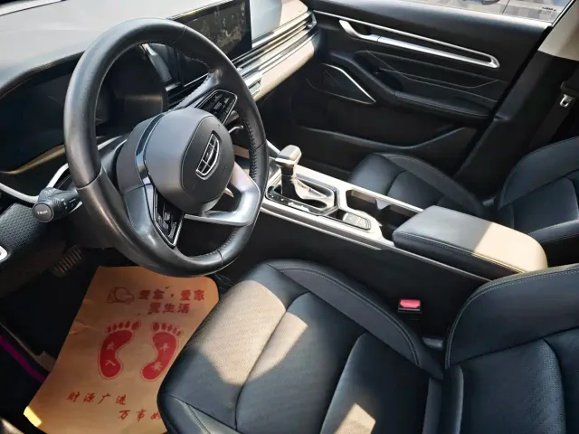 Geely Emgrand — Фото автомобиля 5