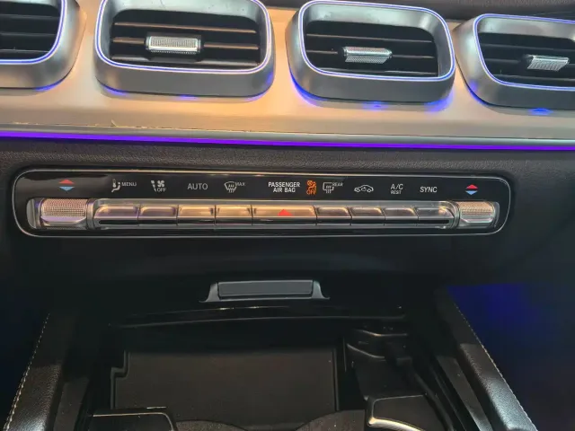 Mercedes-Benz GLE-Class — Фото автомобиля 16
