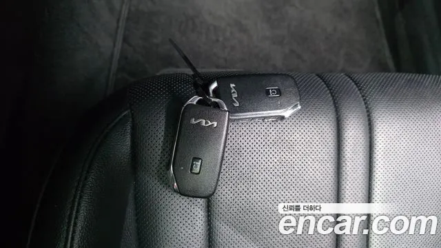 Kia K8 2.5 Бензин 2WD — Фото автомобиля 13