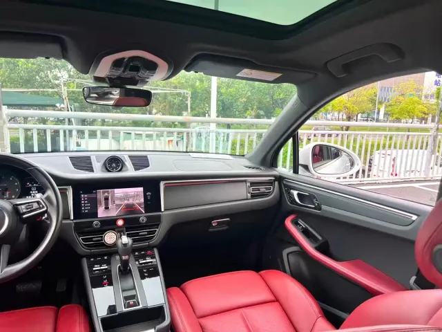 Porsche Macan — Фото автомобиля 19