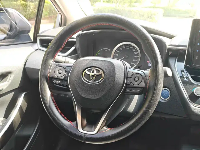 Toyota Corolla — Фото автомобиля 10