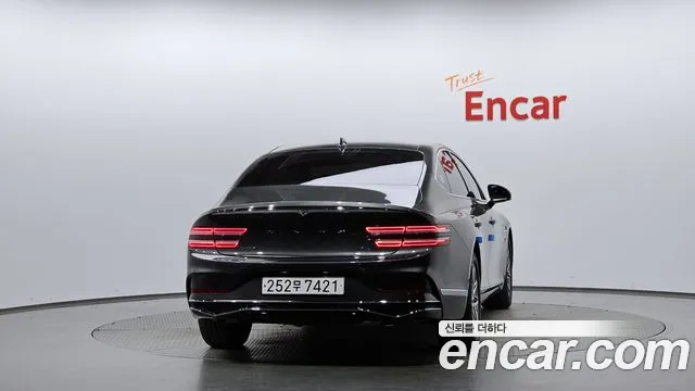 Genesis G80 RG3 — Фото автомобиля 4