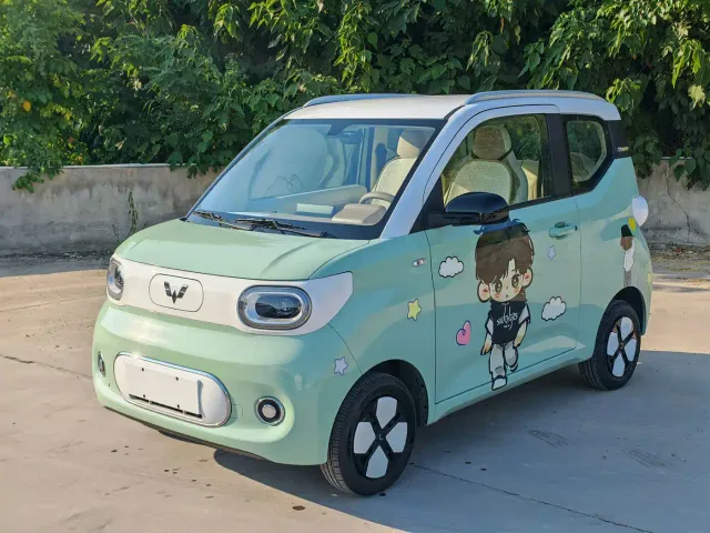 Фотография автомобиля — Wuling Hongguang Mini EV