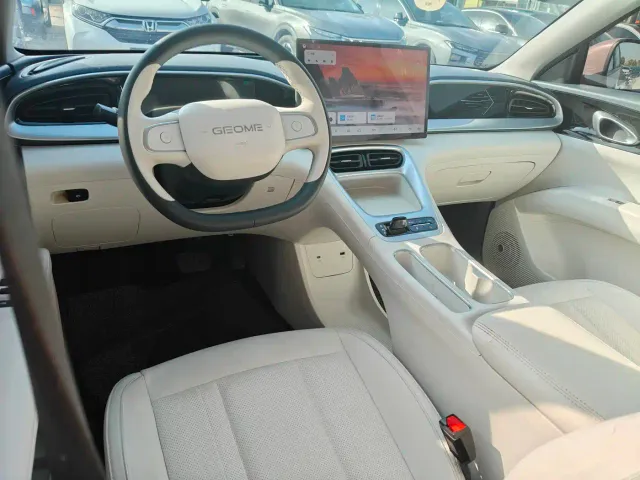 Geely Starry Wish — Фото автомобиля 5