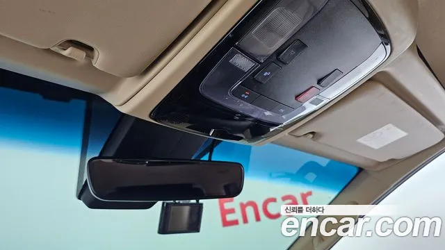Hyundai Staria Staria 4WD Tourer 9 мест — Фото автомобиля 19