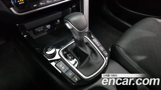 Kia Seltos — Фото автомобиля 12