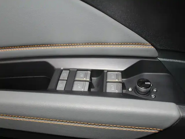 Audi Q4 e-tron — Фото автомобиля 11