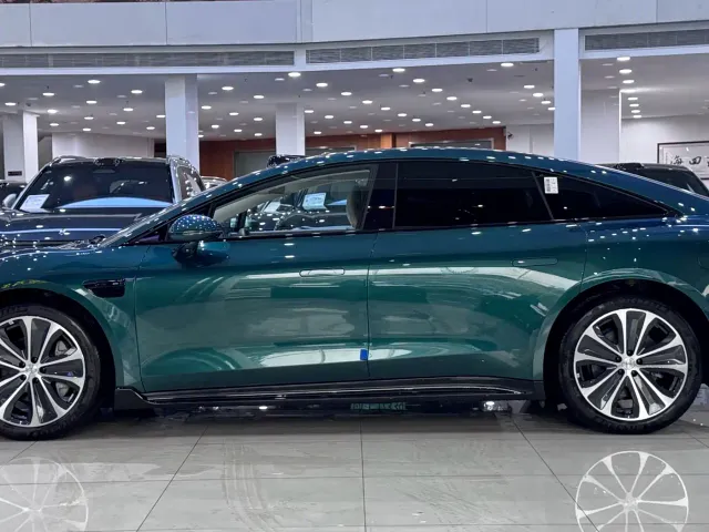 Luxeed S7 — Фото автомобиля 5