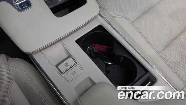 Hyundai Grandeur — Фото автомобиля 23